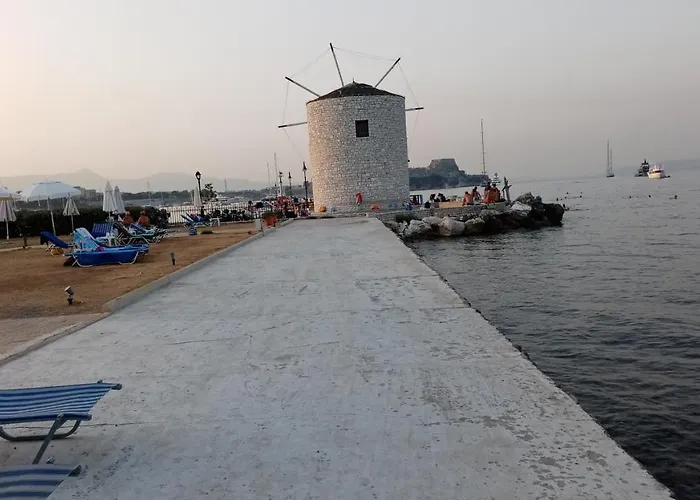 Casa Theotoki * Anemomylos