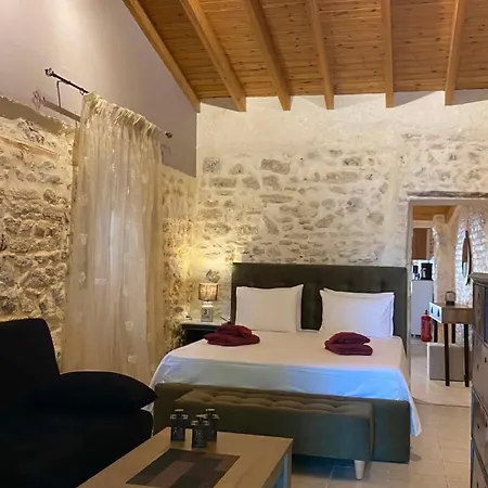 Casa Theotoki * Anemomylos