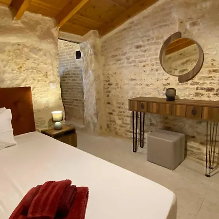 Casa Theotoki